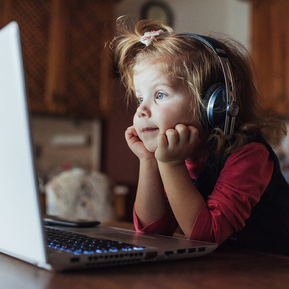 happy-beautiful-child-headphones-listening-music
